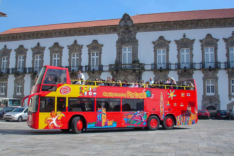 Porto: City Sightseeing Hop-On Hop-Off Bus Tour - Red Line Stops: From Palacio de Cristal to Ribeira and the Coast
