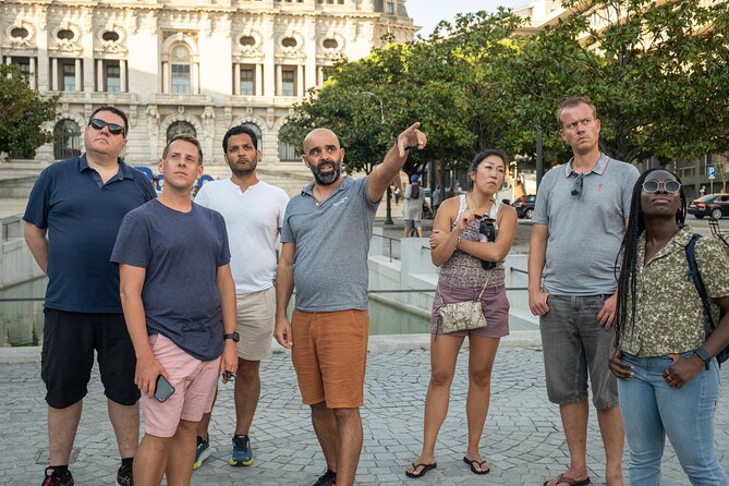 Porto Craft Beer Tour: 7 Beers + 3 Food Pairings in a Small Group - Stop 4: Catraio Craft Beer Shop, your final flight and Portuguese craft cred