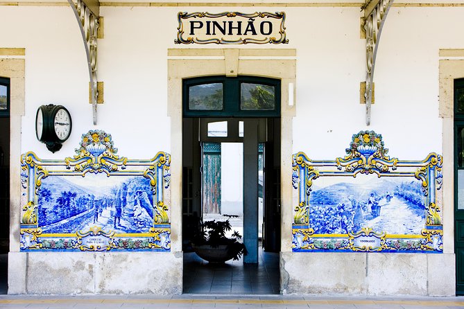 Porto: Day Trip to Douro including lunch and Rivercruise - Leaving Porto at 7:30, then moving through the Douro like a pro