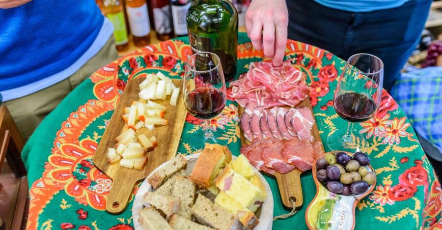 Porto: Delicious Food and Wine Walking Tour - How Guides Change the Whole Experience (Igor, Beatriz, and More)