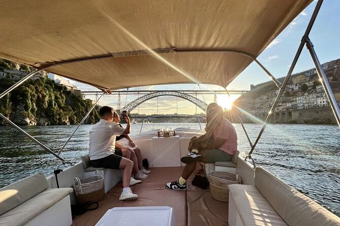 Porto: Douro River Boat Cruise with Port Wine and Snacks - Key highlights that make this cruise worth your time