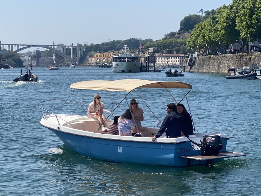 Porto: Douro River Boat Cruise with Port Wine Tasting - The Arrábida Bridge and toward the open water
