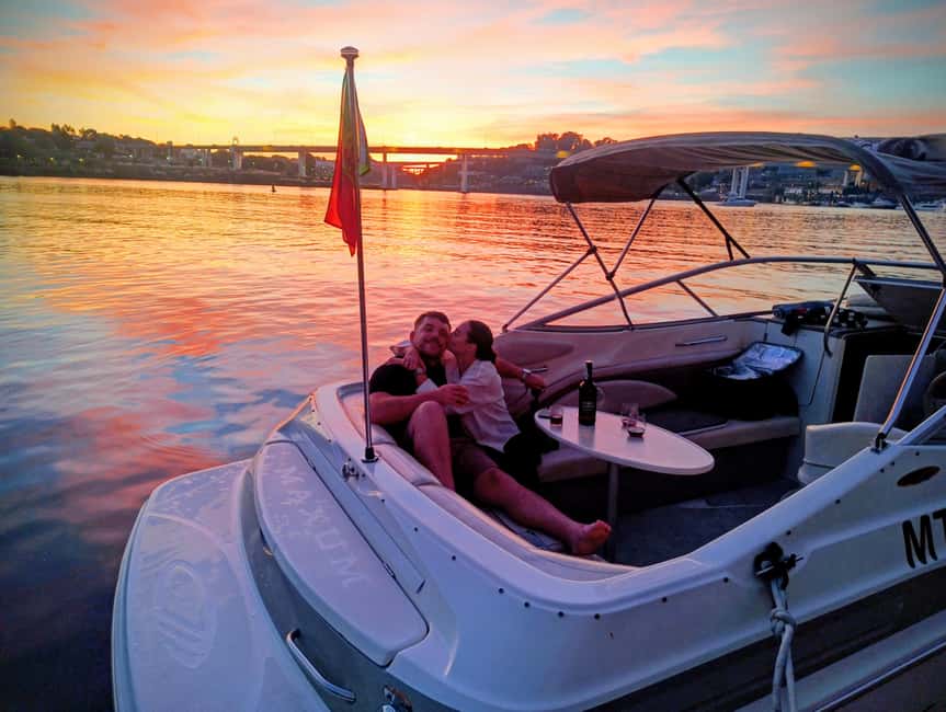 Porto: Douro River Boat Tour with Port Wine Tasting - Marina do Freixo start: easy, central, and actually convenient
