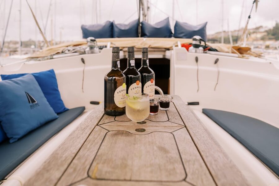 Porto: Douro river Boat tour with wine tasting (small group) - Key Things You’ll Notice on This Douro Wine Boat Tour