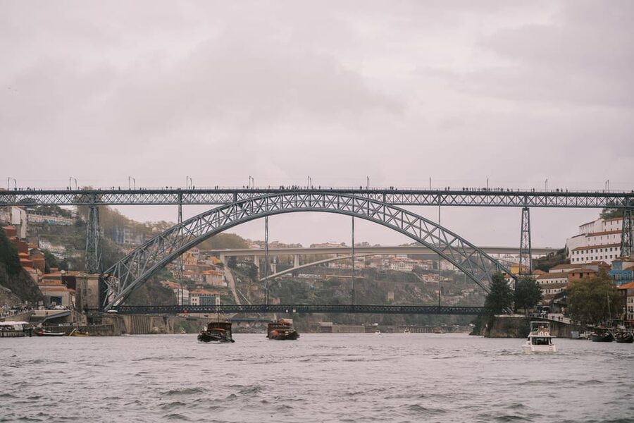 Porto: Douro river Boat tour with wine tasting (small group) - FAQ