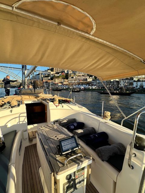 Porto: Douro river Boat tour with wine tasting (small group) - Practical Tips for Enjoying the Cruise Without Any Stress
