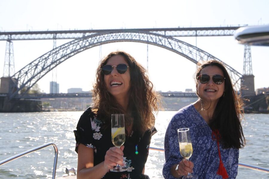 Porto: Douro River Cruise w/ Portuguese Wines & Local Host - Marina do Freixo Start: wine, almonds, and getting your bearings fast