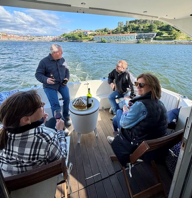 Porto: Douro River Cruise / Welcome Drink/with sunset option - Key things that make this Douro cruise special