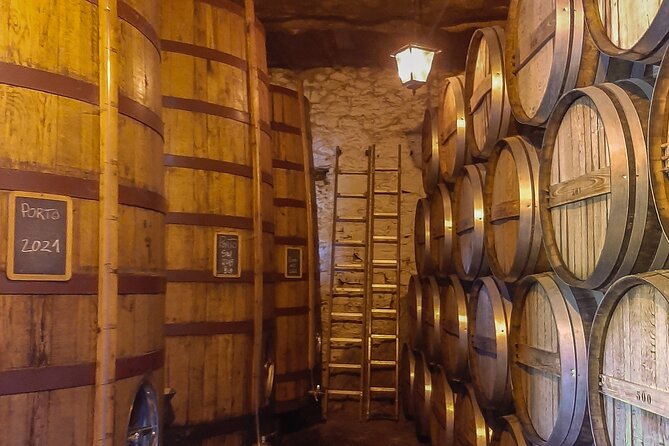 Porto: Douro Valley Private Grand Experience - Private - The final leg: photo stops, shopping time, and the ride back