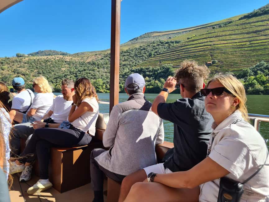 Porto: Douro Valley Tour at 2 Wineries with Lunch and Cruise - Vilarinho de São Romão: the second tasting is where the story sharpens