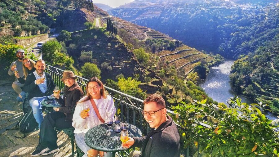 Porto: Douro Valley Wine Tour with Tastings, Boat, and Lunch - Photo stops and pacing: getting the Douro without feeling chased