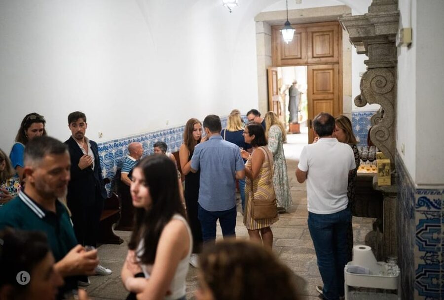 “Porto: Fado Show with Guided Tour in a Historic Monastery” - Key things to know before you go