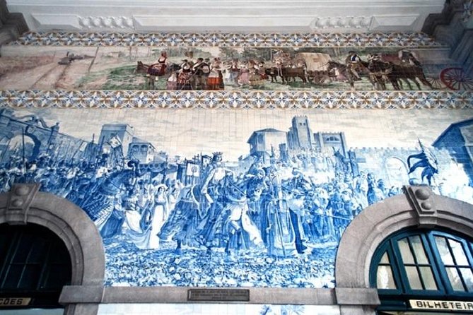 Porto Full Day City Tour Wine Tasting and Six Bridges Cruise - Vila Nova de Gaia port lodge visit: the tasting is the main event
