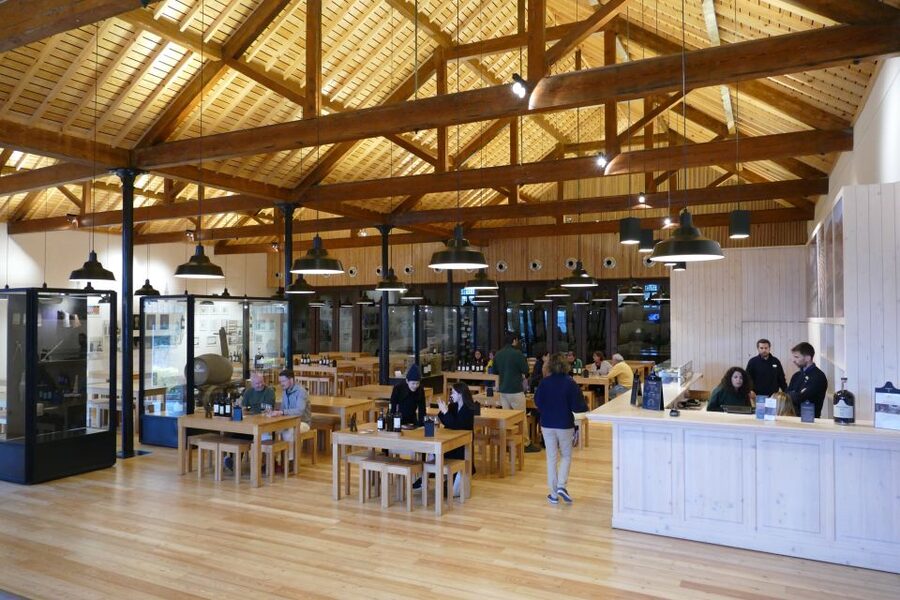Porto: Graham's Port Lodge Tour with Premium Wine Tastings - Who Should Book This Tour (And Who Might Skip)