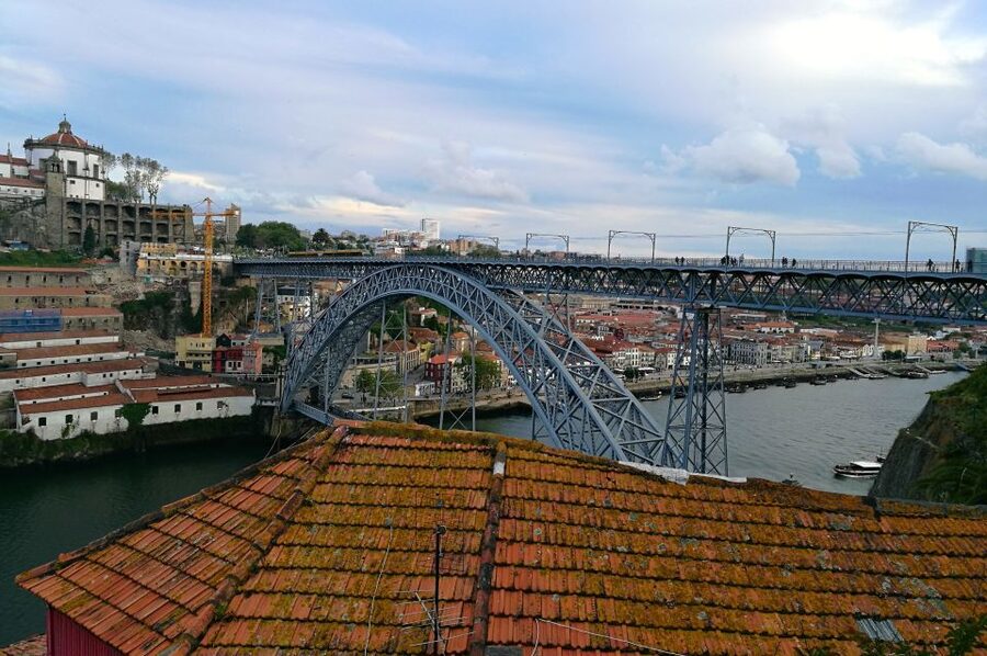 Porto: Guided 3-Hour Best of Tour by Segway - Dom Luis Bridge: the metal span and the River Douro view
