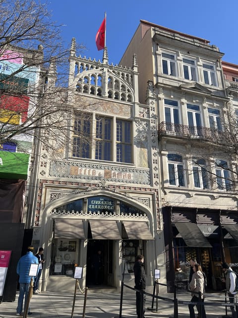 Porto: Guided City Highlights Walking Tour - Key highlights in plain terms