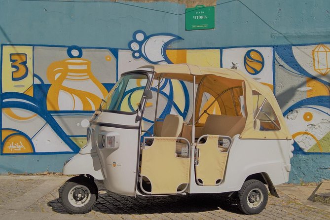 Porto Guided Tour to the Historical Center on a Tuk Tuk - The City’s Old Heart, From Theatre Bones to the Fernandina Wall