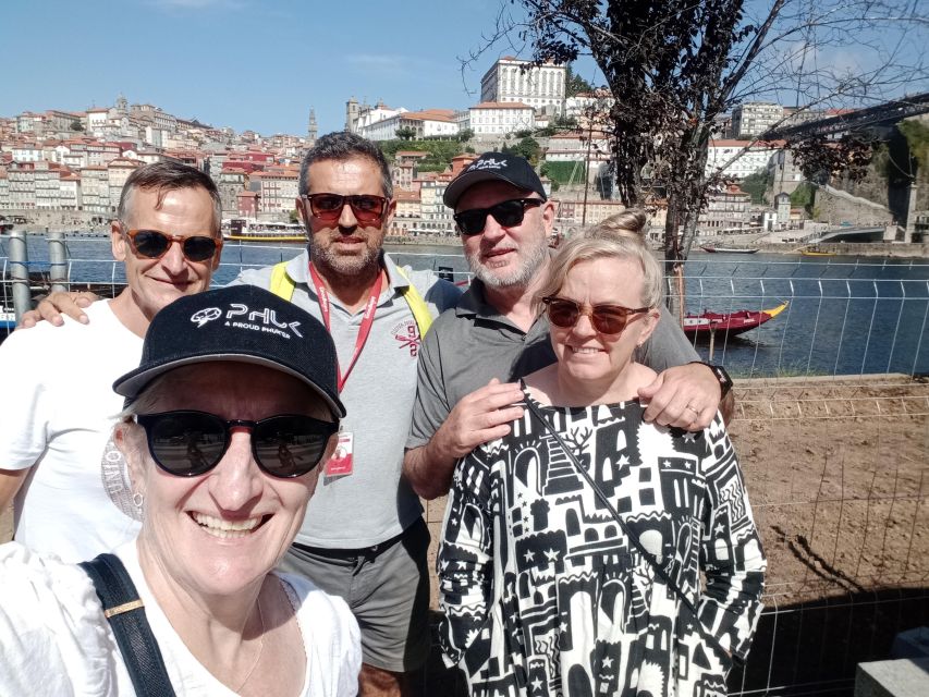 Porto: Guided Walking Tour - Where the Tour Starts at Lion’s Square, Praça de Gomes Teixeira
