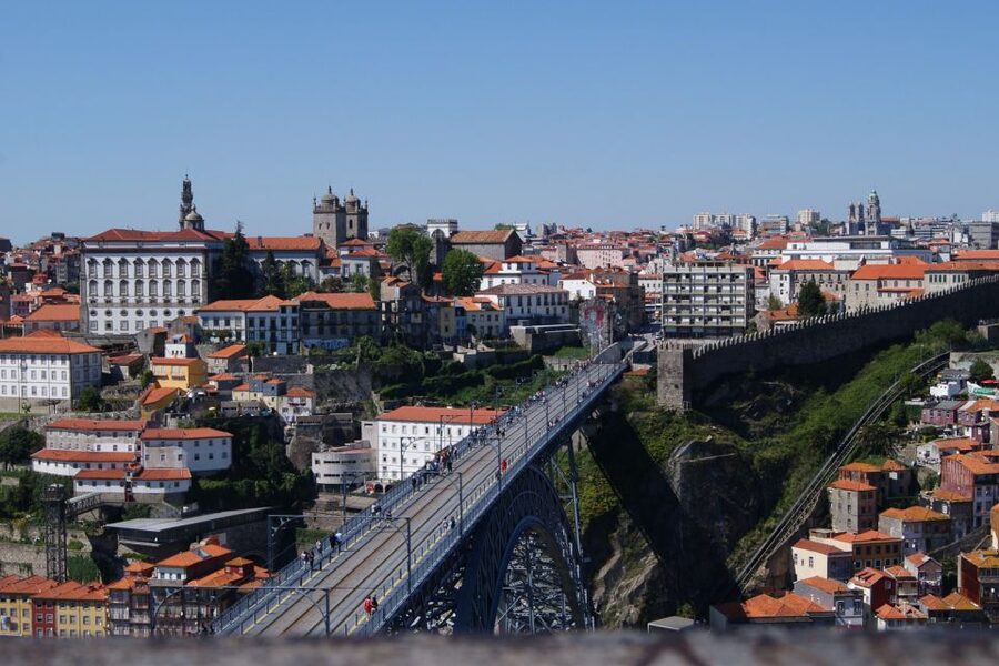 Porto: Guided Walking Tour and Lello Bookshop - Why Porto’s medieval streets plus Lello works so well