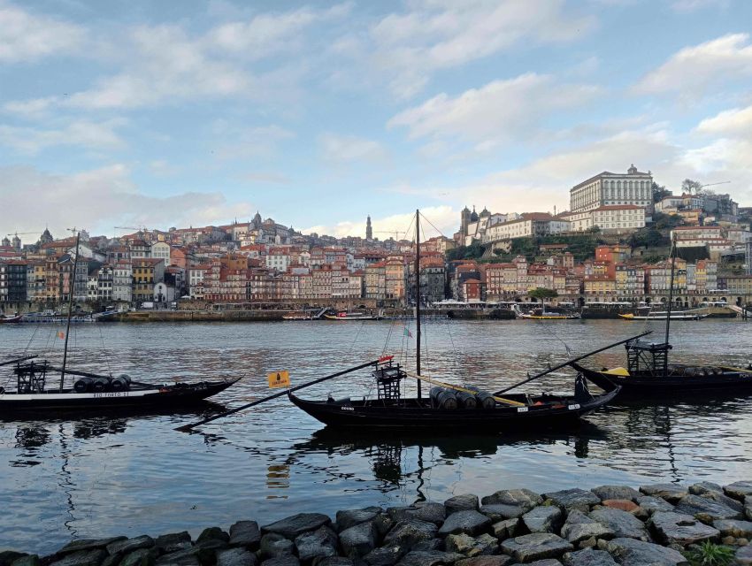 Porto: Guided Walking Tour - Climbing Into Porto’s Old Town, Church Stops and Photo Moments