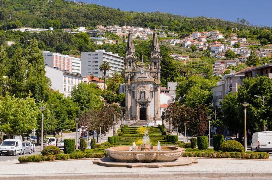 Porto: Guimarães & Braga Tour with Entry Tickets and Lunch - Bom Jesus do Monte: the pilgrimage stairs and the payoff views
