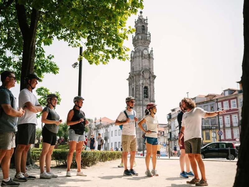 Porto: Highlights in 3 Hours E-Bike Tour - Porto Cathedral and São Bento Station: where the details feel worth the stop
