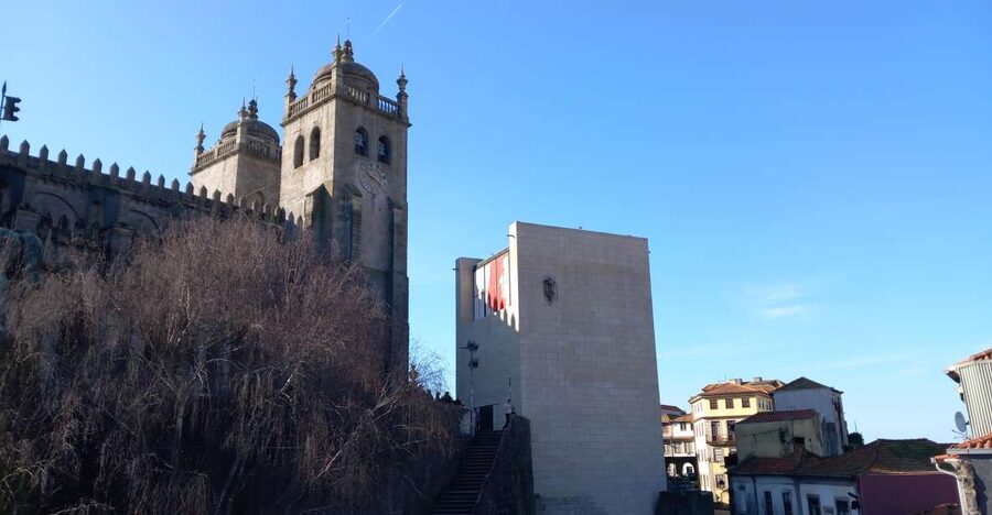 Porto Historic Center: Private Walking Tour & Cathedral - Key highlights at a glance