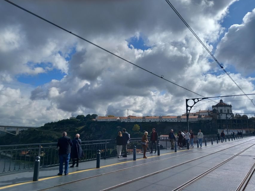 Porto Historic Center: Private Walking Tour & Cathedral - Clérigos Tower and the church complex: learning Porto’s skyline in 15 minutes