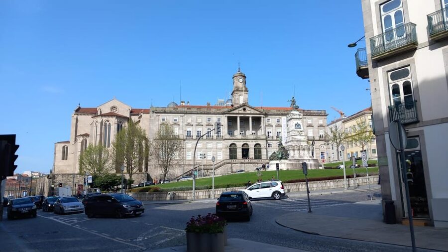 Porto Historic Center: Small Group Walking Tour & Cathedral - Clérigos Tower and Church: Porto’s vertical identity