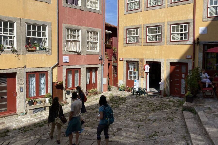 Porto: Historical Center Walking Tour - Should You Book This Porto Historical Center Walking Tour?