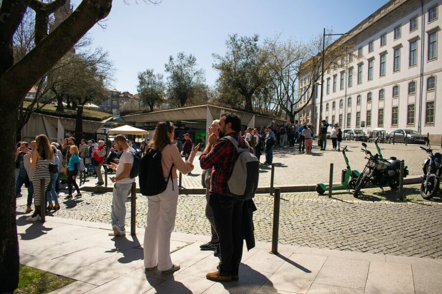 Porto: Historical Center Walking Tour - Starting in Sé, Then Getting Your Bearings on Porto’s Hills