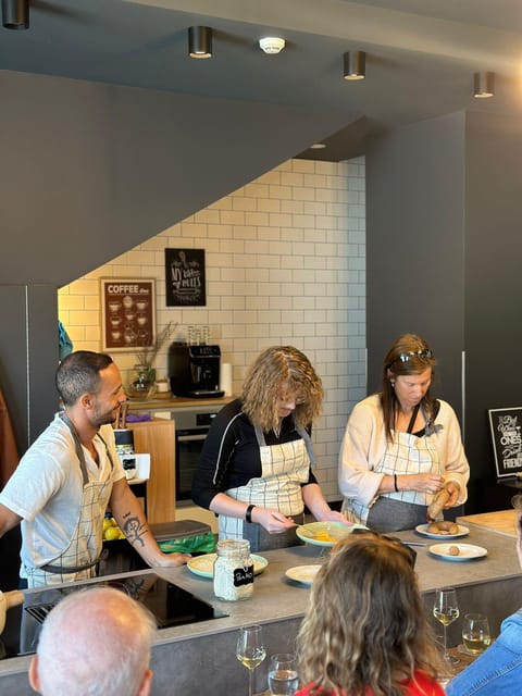 Porto: Local Market Tour & Cooking Class/Showcooking - Mercado do Bolhão, then straight to Portuguese cooking (the format)