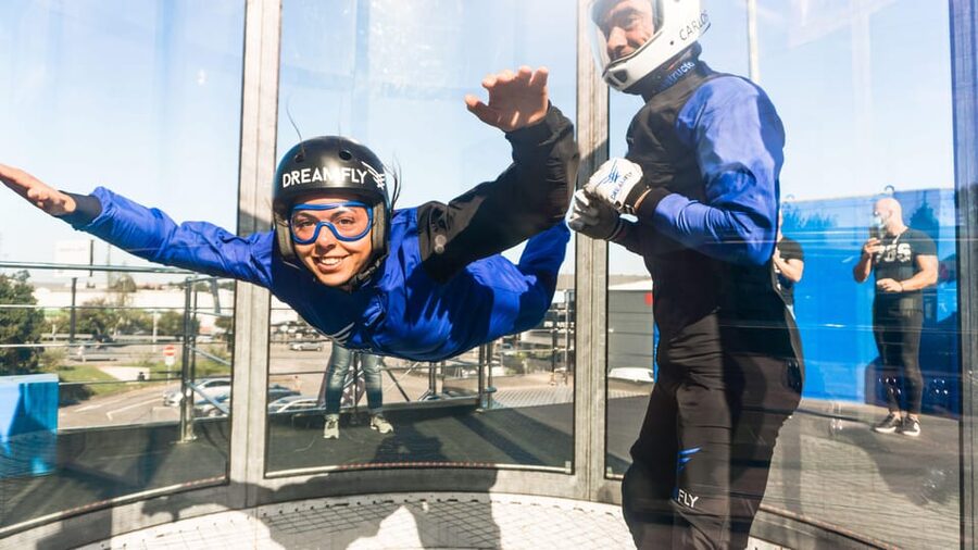 Porto/Maia: Indoor Skydiving Experience - Gear up properly: what to wear so you can focus on flying