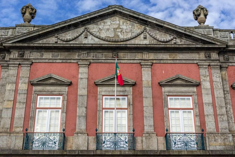 Porto: National Museum Soares dos Reis E-Ticket & City Tour - What You’ll See: Decorative Arts Collections in a Former Palace