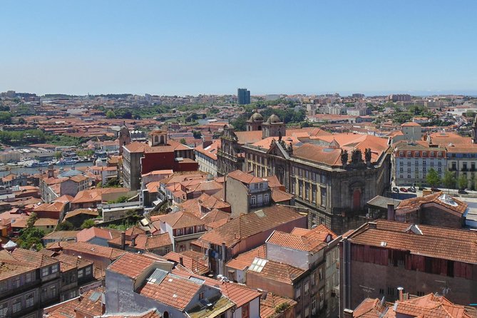 Porto Old Jewish Quarters Half-Day Walking Tour - Stop 1: The Porto Cathedral Area and the 12th-Century First Synagogue