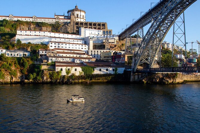 Porto: Old Town and Gaia Boat Tour - First stretch of the cruise: Ponte de São João and the look-back moments
