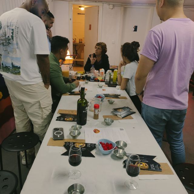 Porto: Pastel de Nata Cooking Class with Port Wine - Sé - Port wine, snacks, coffee, and the social rhythm while pastries bake