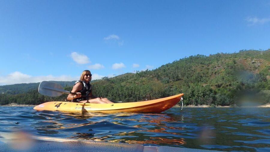 Porto: Peneda-Gerês National Park Tour with Kayaking & Lunch - Caniçada Reservoir Kayaking, Stand Up Paddle, and Lake Beach Breaks