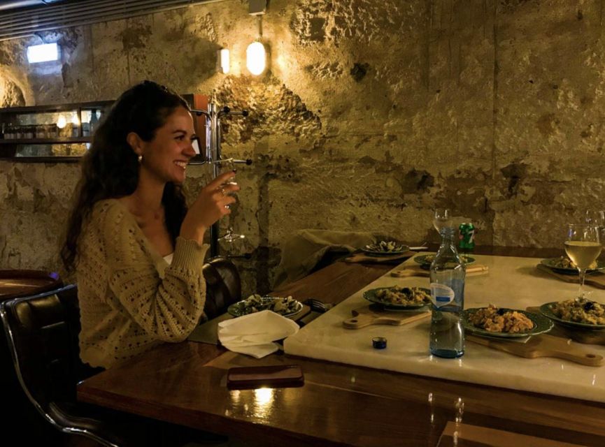 Porto: Premium Portuguese Food Tour and Sightseeing - What’s included, and why the “pre-established” menu can be a plus or a minus