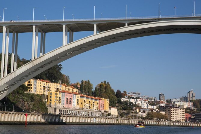 Porto: Private 6 bridges tour, Douro river with sunset option - Porto’s Six-Bridge Douro Cruise: Why this 2 hours feels like more