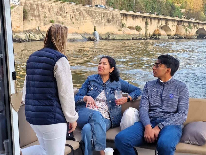 Porto: Private 6 Bridges Tour, welcome drink & sunset option - Why a six-bridges Douro cruise makes Porto click fast