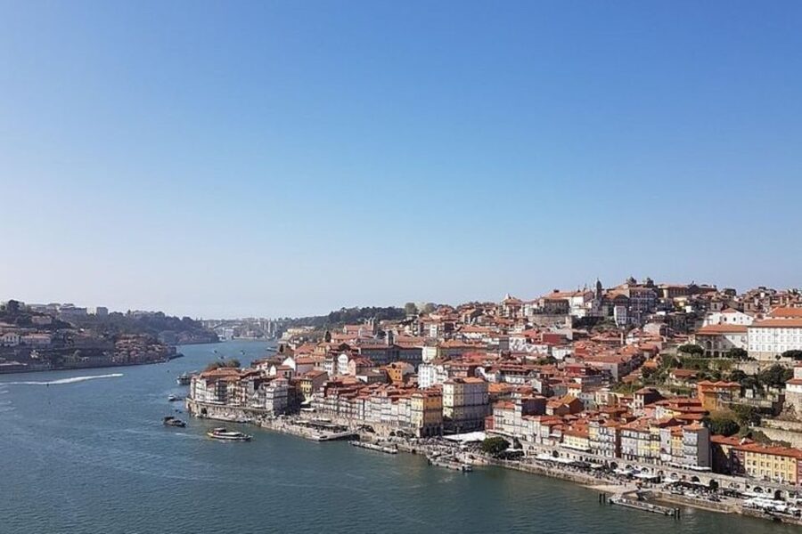 Porto: Private custom tour with a local guide - Why Porto Works Best With a Local Walk