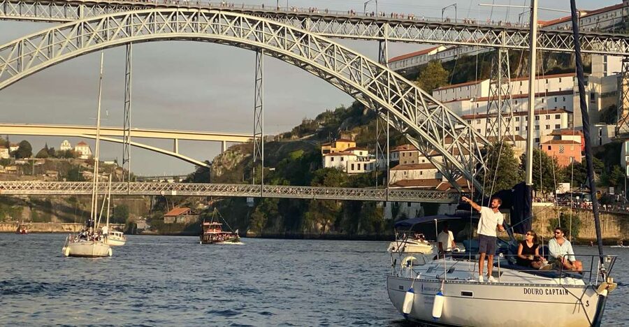 Porto: Private Douro River Charming Cruise w/wine tasting - Your Welcome Drink and On-Board Vibe