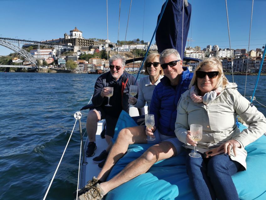 Porto: Private Douro River Charming Cruise w/wine tasting - Passing Dom Luís Bridge From the Best Spot for Photos