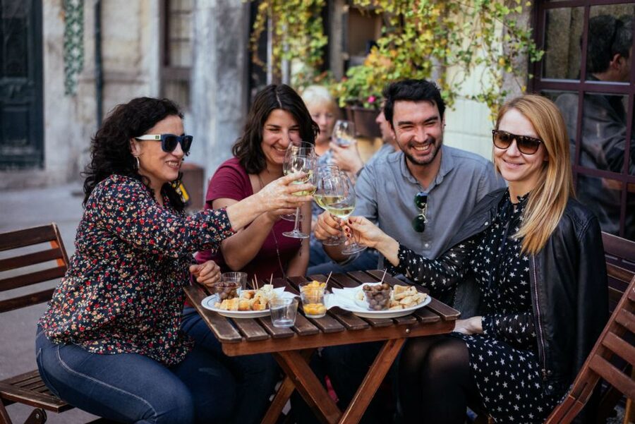 Porto: Private Evening Tour with Drinks & Bites - Logistics You Should Plan Around Before You Leave Your Hotel
