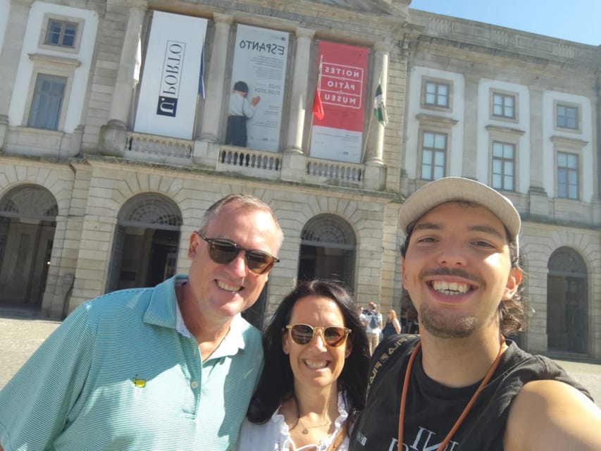 Porto Private Half Day Walking Tour: Cruise & Wine Tasting - The historic-center walk: seeing Porto’s postcard angles with a guide