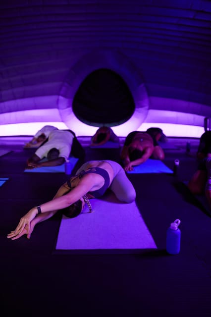 Porto: Private Hotpod Yoga Class - Your Instructor, English-Friendly, and Adapted for Mixed Abilities
