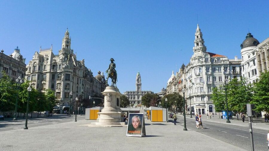 Porto private morning Tour, see the most iconic attractions - Price and value: what you really get for $136