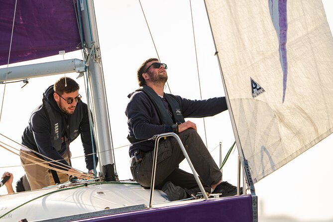 Porto: Private Sailing Experience in Douro River - Languages, private attention, and how instruction is delivered