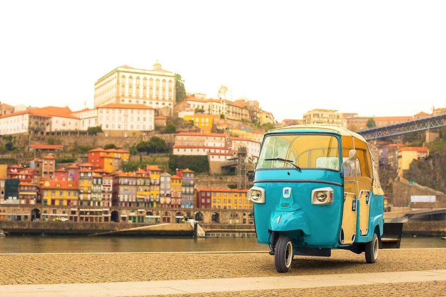 Porto: Private Tuk-Tuk Tour with Short Walks and Wine - Serra do Pilar: Where the Tour Earns Its Wine